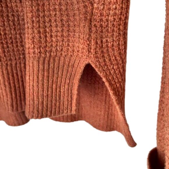 If It Were Me Woman's XS Waffle Knit High Low Cuffed Sleeve V Neck Sweater #Y - Picture 3 of 6